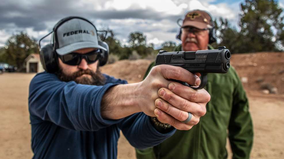 How to Grip a Handgun: Do's and Don'ts
